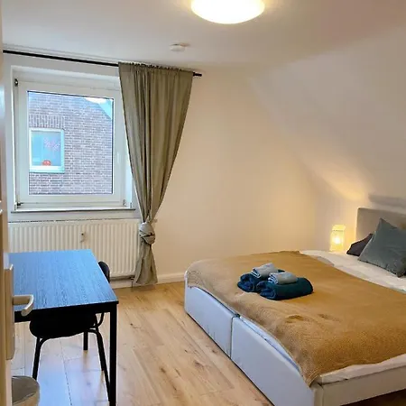 Haus Neuss-2og * Neuss